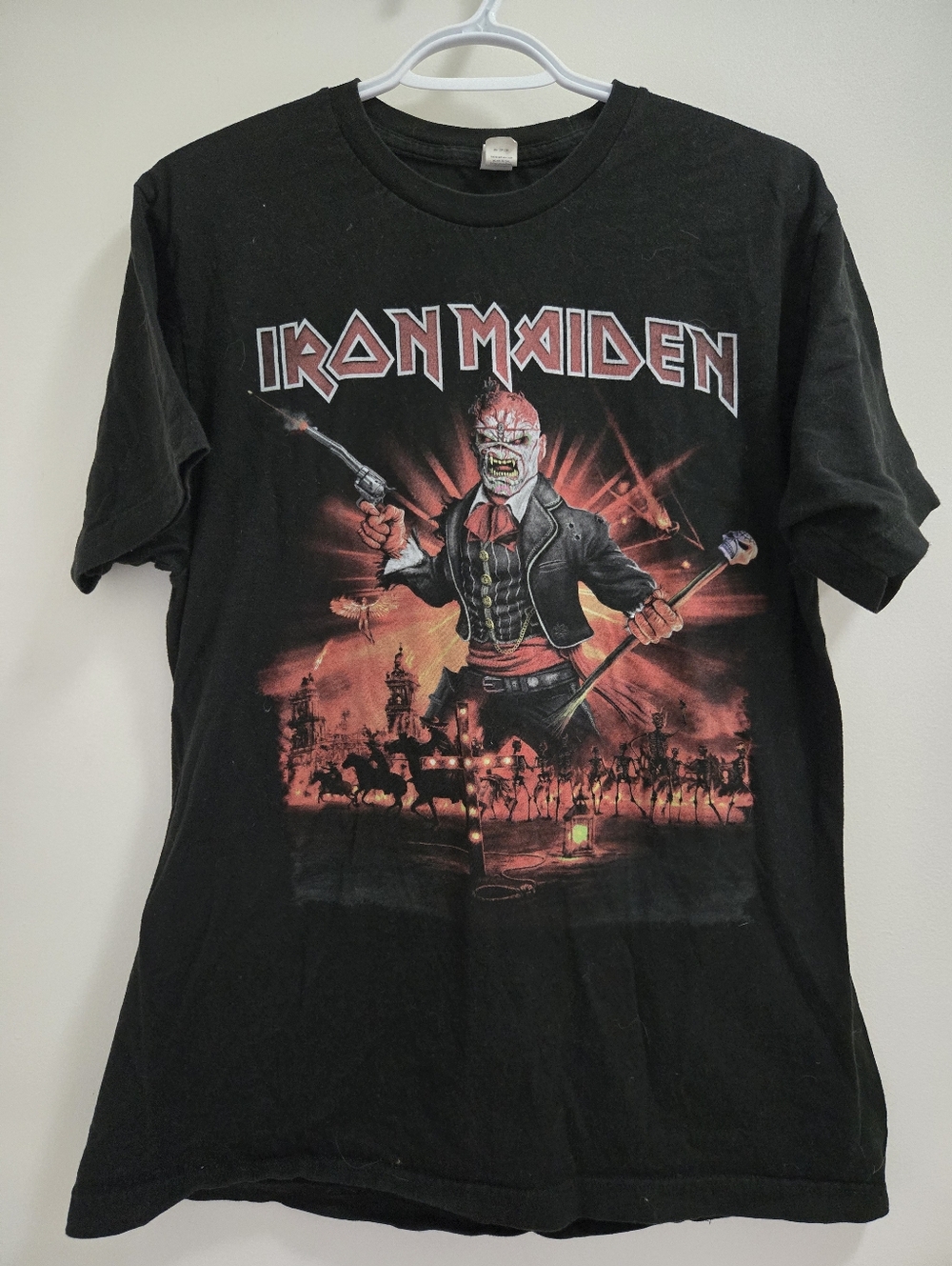 Mens Iron Maiden  band TShirt